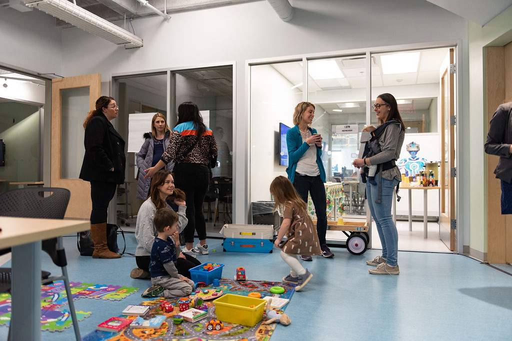 Babies, Business + Breakfast Spring 2019 Pop-Up Event. Photo by Charlene from Van Veit Creative