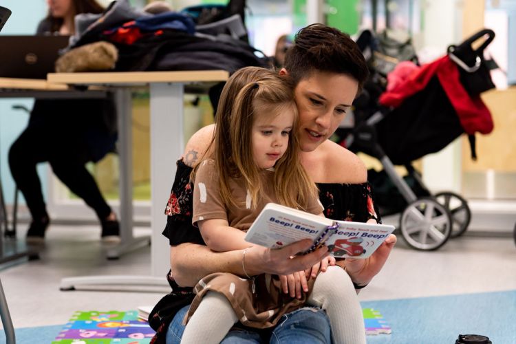 Babies, Business + Breakfast Spring 2019 Pop-Up Event. Photo by Charlene from Van Veit Creative